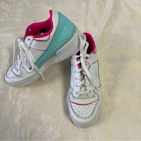 Adidas Womens Forum Bold 'White Clear Aqua Adidas / Sneakers / - Picture 3 of 9